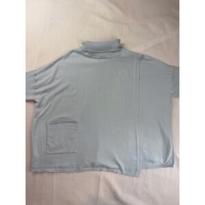 Women’s Wynne Layers Size 1X Baby Blue Long Sleeved Turtleneck.